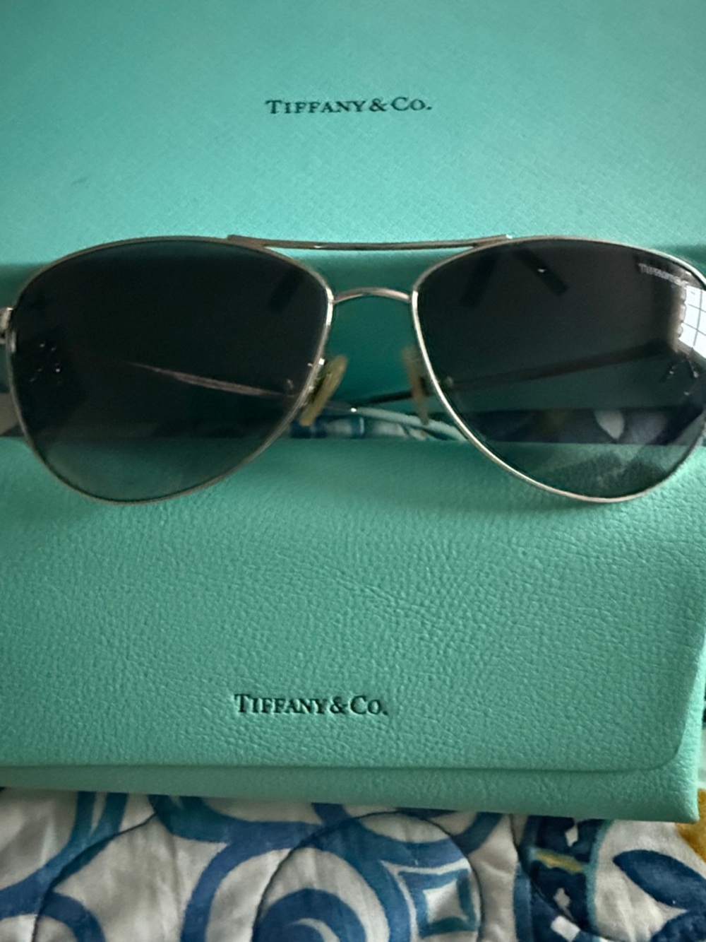 Tiffany & Co.Woman’s Silver Aviator Sunglasses with Gray Gradient Lenses